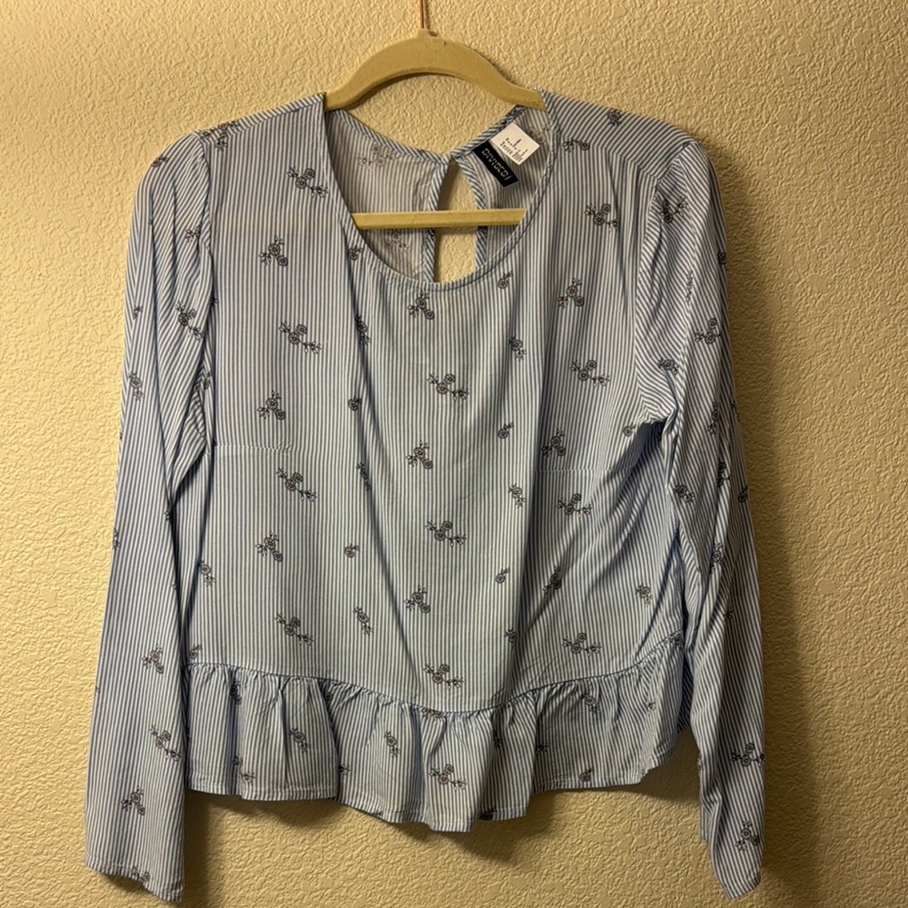Women's Blue Striped Top